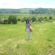 Larissza Elek on My World.