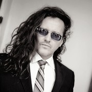 Maxim Polak on My World.