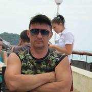 Влад Череватов